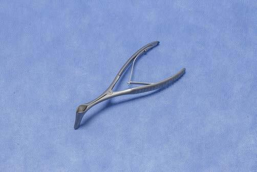 Hartmann-Halle neusspeculum, figuur 3, 33 x 7 mm Hartmann-Halle neusspeculum, figuur 3, 33 x 7 mm