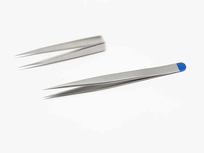 Mikropincet, Jeweler-type, 0,3 mm glat spids, 13,5 cm Mikropincet, Jeweler-type, 0,3 mm glat spids, 13,5 cm